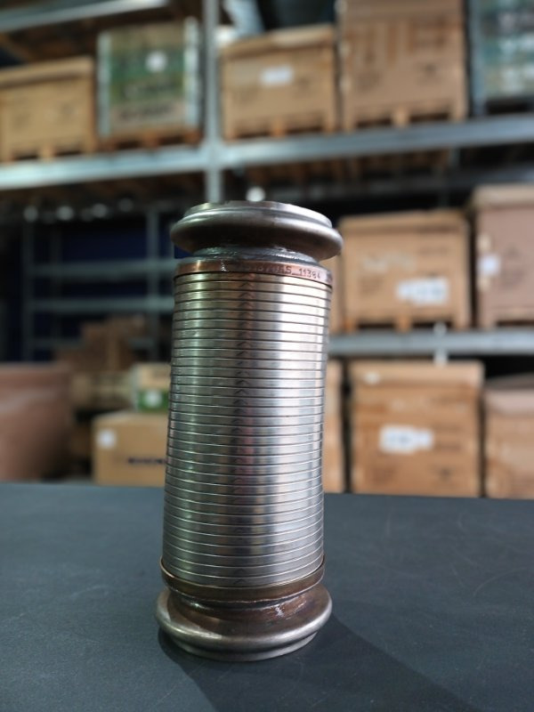 VOLVO EXHAUST PIPE - 23137065 - Exhaust system for Truck: picture 1 VOLVO EXHAUST PIPE - 23137065 - Exhaust system for Truck: picture 1