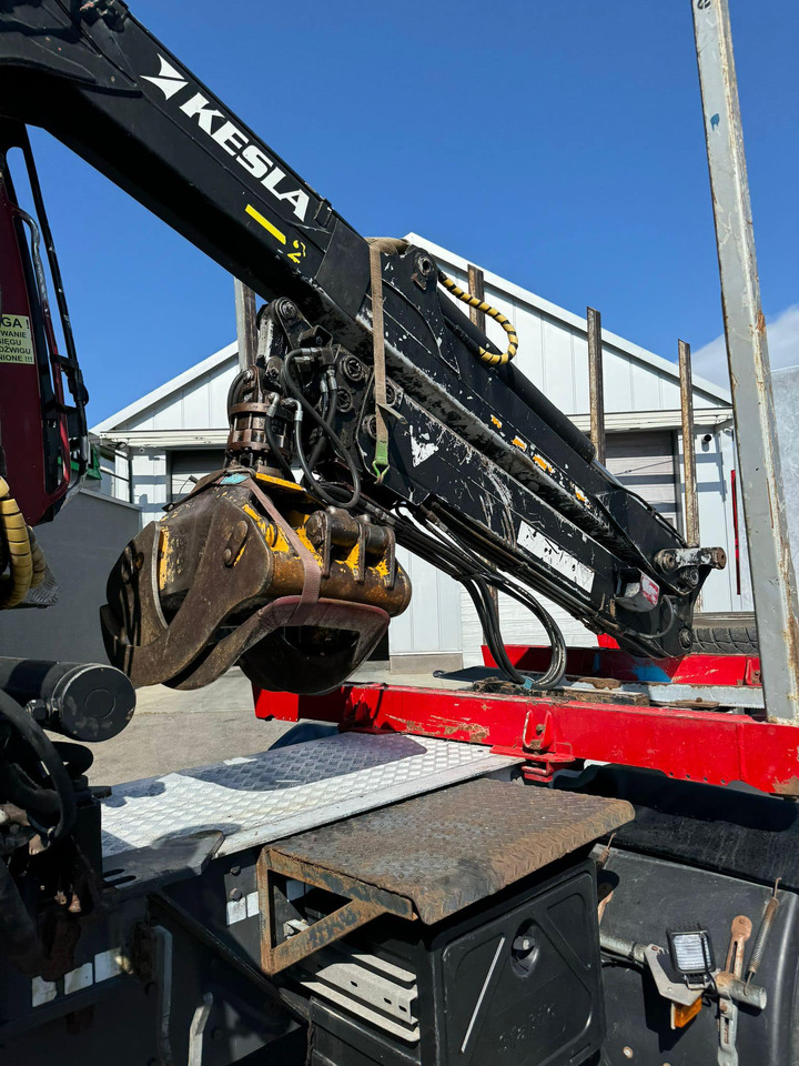KESLA 2012T - Loader crane: picture 3 KESLA 2012T - Loader crane: picture 3