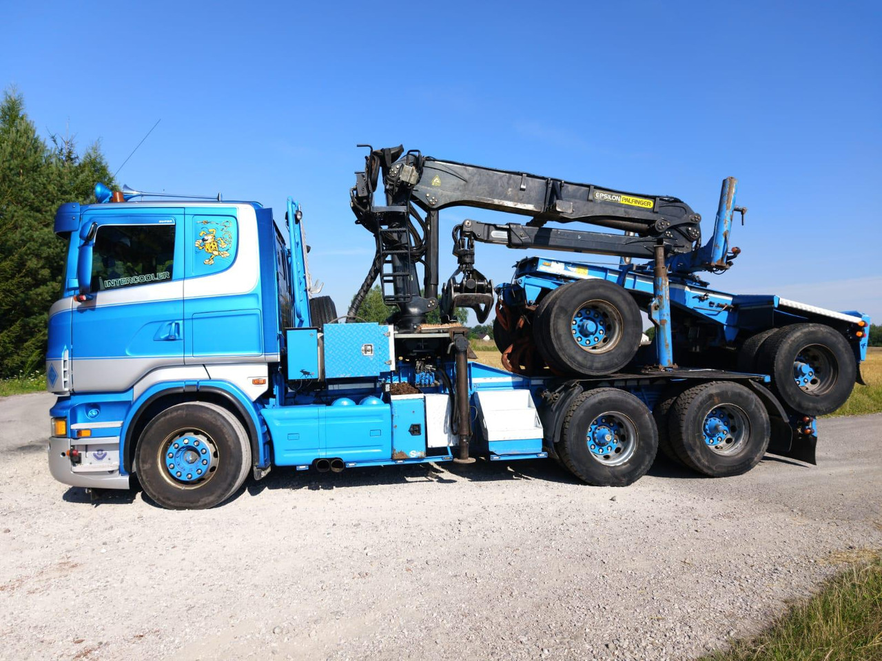 SCANIA R620 V8 - Timber truck, Crane truck: picture 4 SCANIA R620 V8 - Timber truck, Crane truck: picture 4