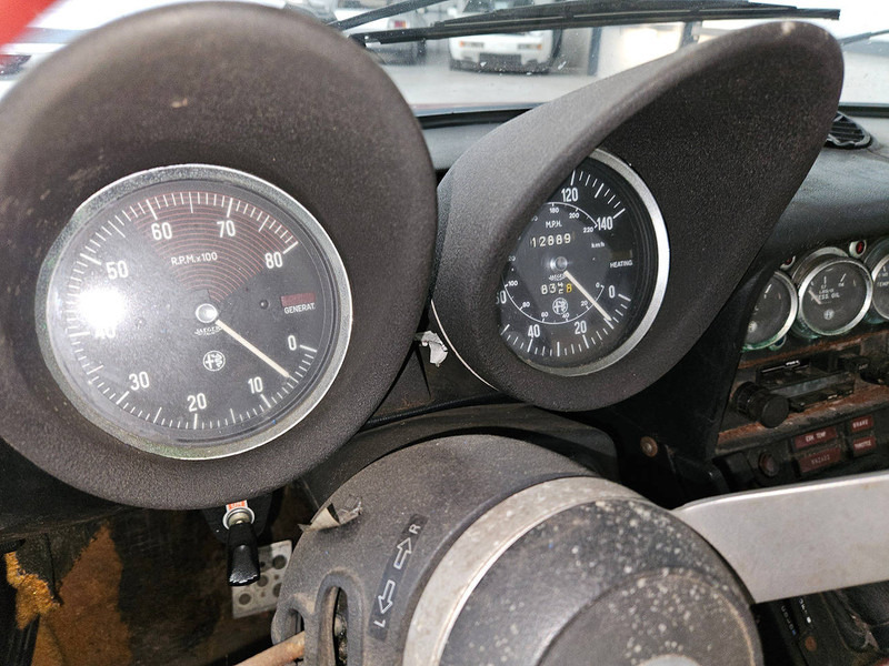 Car Alfa Romeo Spider 2000: picture 19