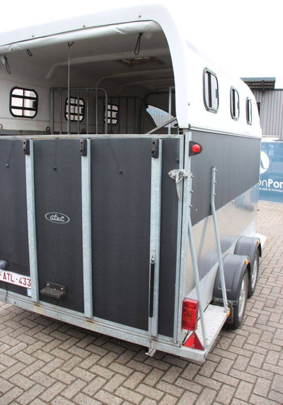 Atec XXLL3000 - Horse trailer: picture 5 Atec XXLL3000 - Horse trailer: picture 5