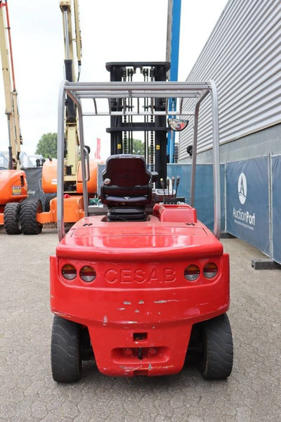 Cesab MAK 500 - Electric forklift: picture 4 Cesab MAK 500 - Electric forklift: picture 4