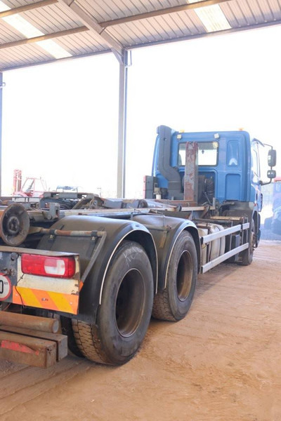 DAF CF85.360 - Hook lift truck: picture 5 DAF CF85.360 - Hook lift truck: picture 5