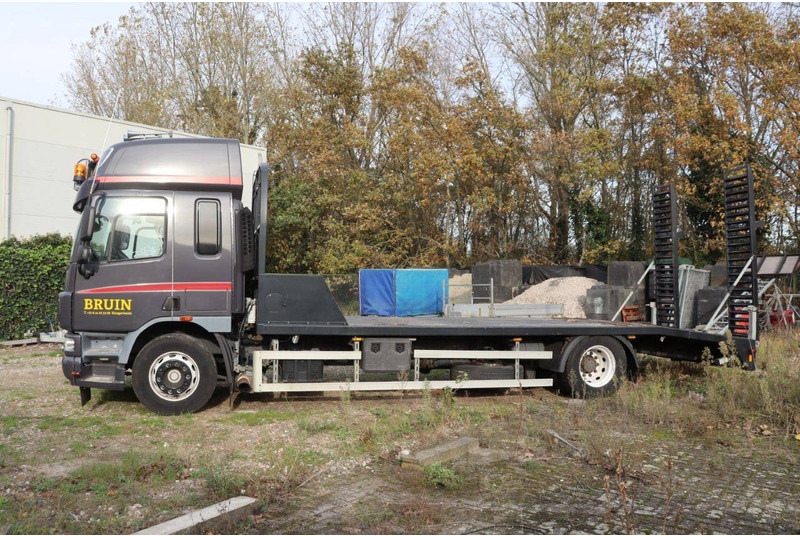 DAF FA75CF310U - Dropside/ Flatbed truck: picture 2 DAF FA75CF310U - Dropside/ Flatbed truck: picture 2