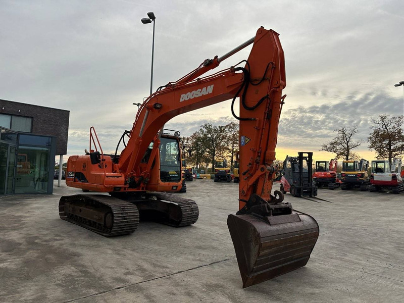 Doosan 175MC-V - Crawler excavator: picture 3 Doosan 175MC-V - Crawler excavator: picture 3