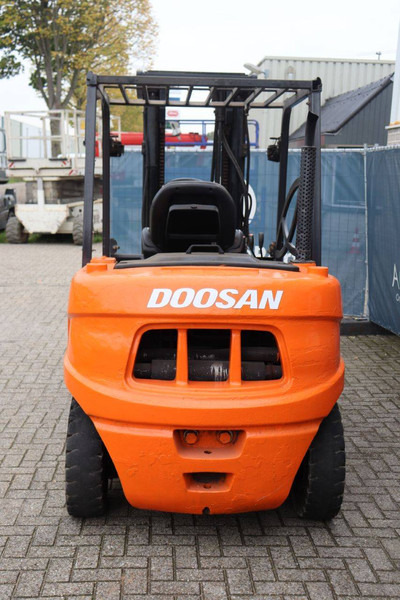 Doosan - Diesel forklift: picture 5 Doosan - Diesel forklift: picture 5