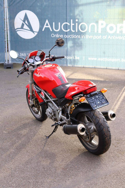 Ducati Monster 600 - Motorcycle: picture 4 Ducati Monster 600 - Motorcycle: picture 4