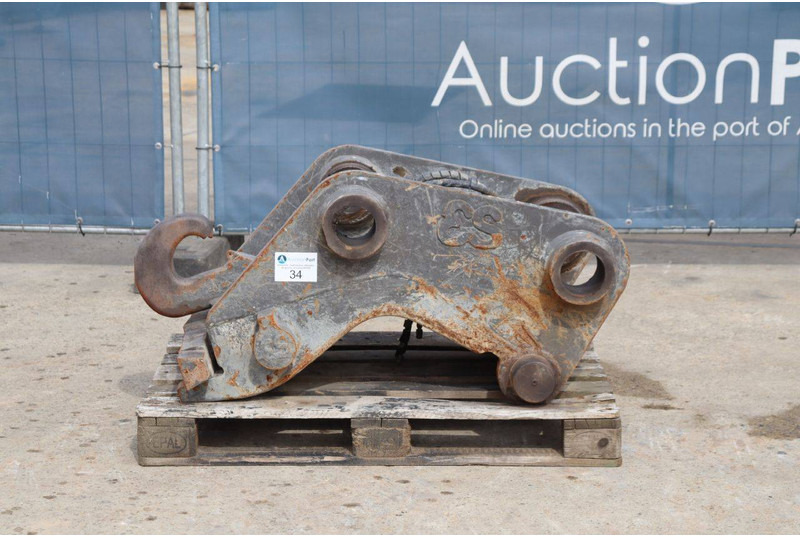 Eurosteel EC350EL/EC380EL - Quick coupler: picture 2 Eurosteel EC350EL/EC380EL - Quick coupler: picture 2