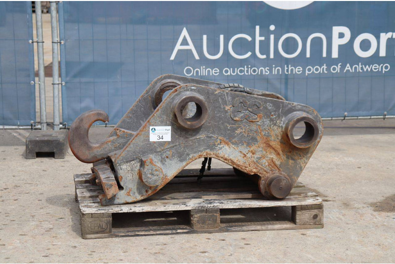 Eurosteel EC350EL/EC380EL - Quick coupler: picture 1 Eurosteel EC350EL/EC380EL - Quick coupler: picture 1