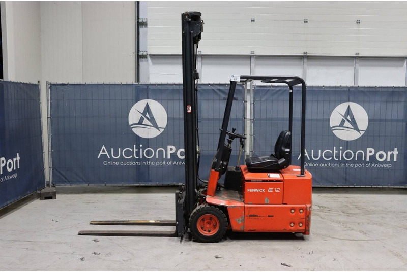 Fenwick E12 - Electric forklift: picture 2 Fenwick E12 - Electric forklift: picture 2