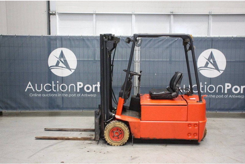 Fenwick-Linde E16 - Electric forklift: picture 2 Fenwick-Linde E16 - Electric forklift: picture 2