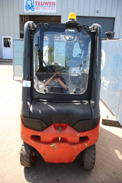 Fenwick-Linde E20 - Electric forklift: picture 4 Fenwick-Linde E20 - Electric forklift: picture 4