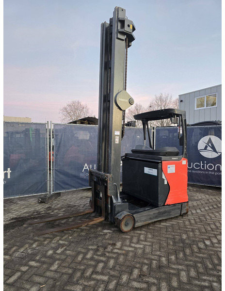 Fenwick-Linde R14HD-01 - Reach truck: picture 4 Fenwick-Linde R14HD-01 - Reach truck: picture 4