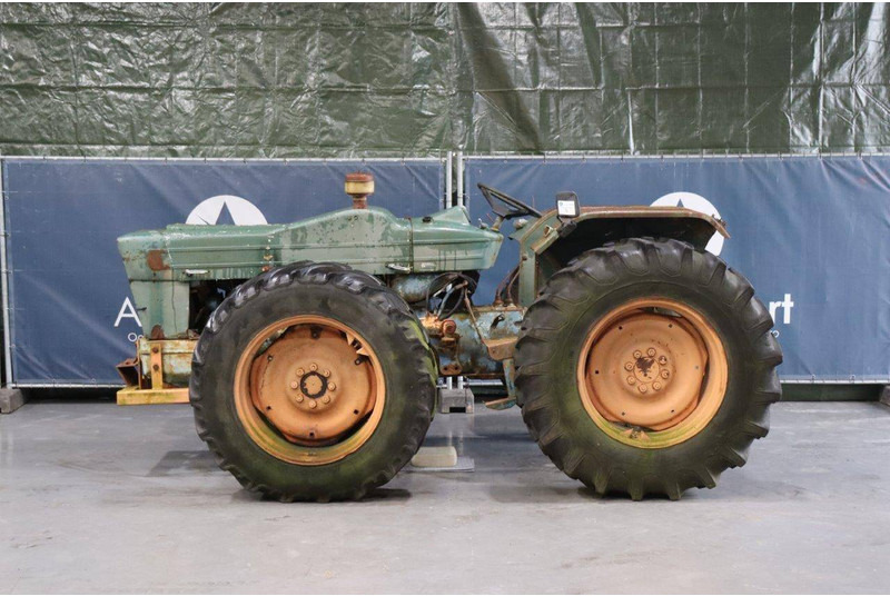 Ford County 1004 - Farm tractor: picture 2 Ford County 1004 - Farm tractor: picture 2