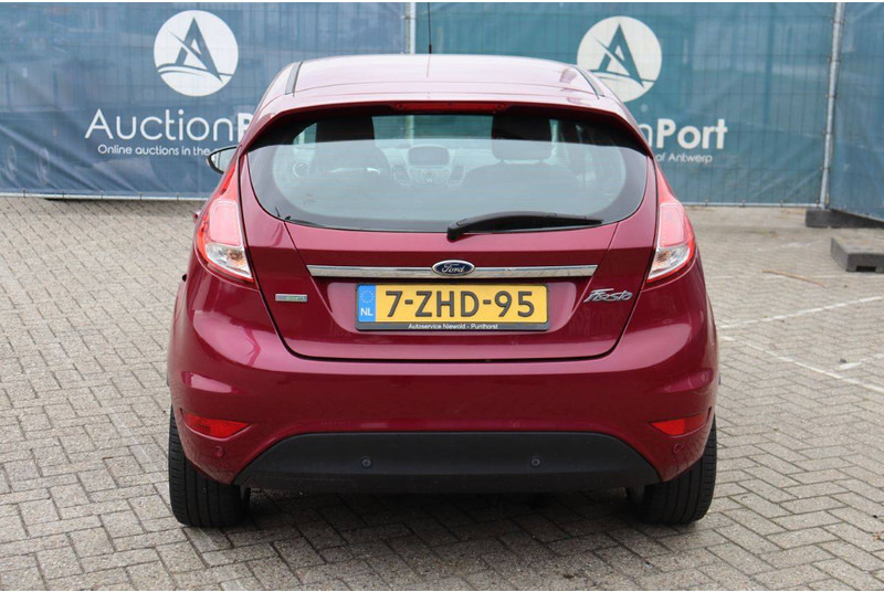 Ford Fiesta - Sedan: picture 5 Ford Fiesta - Sedan: picture 5