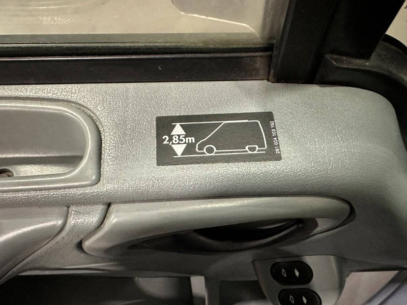 Ford Transit Nugget Camper Van - Camper van: picture 5 Ford Transit Nugget Camper Van - Camper van: picture 5