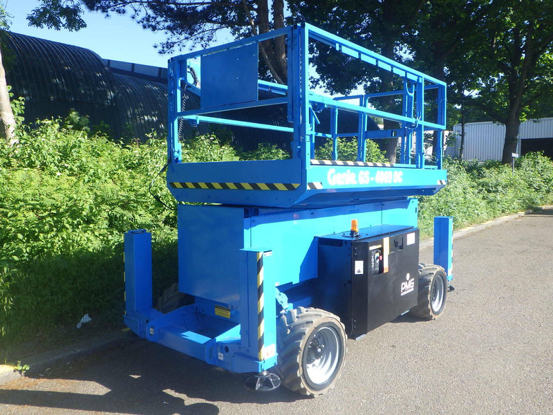Genie GS-4069DC - Scissor lift: picture 2 Genie GS-4069DC - Scissor lift: picture 2