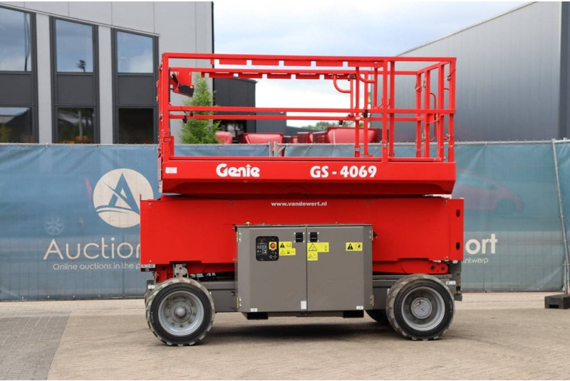 Genie GS4069 BE - Scissor lift: picture 1 Genie GS4069 BE - Scissor lift: picture 1