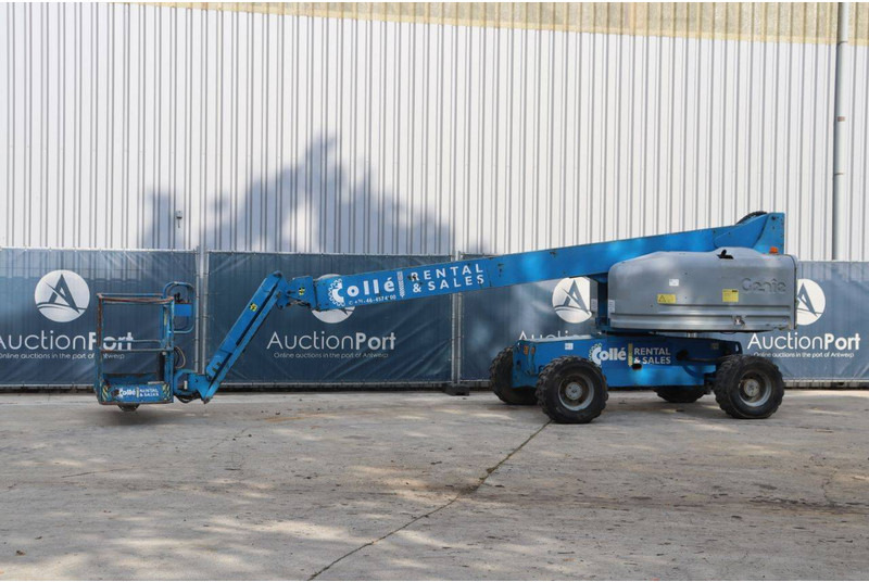 Genie S45 - Articulated boom: picture 1 Genie S45 - Articulated boom: picture 1