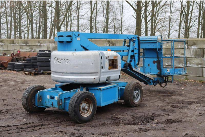 Articulated boom Genie Z45: picture 7