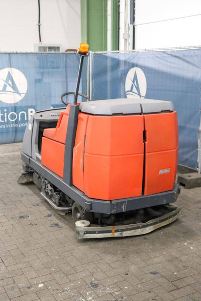 Hako Hakomatic B310 R CL - Road sweeper: picture 4 Hako Hakomatic B310 R CL - Road sweeper: picture 4