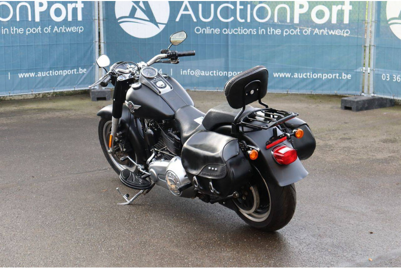 Harley-Davidson Fat Boy Lo - Motorcycle: picture 4 Harley-Davidson Fat Boy Lo - Motorcycle: picture 4