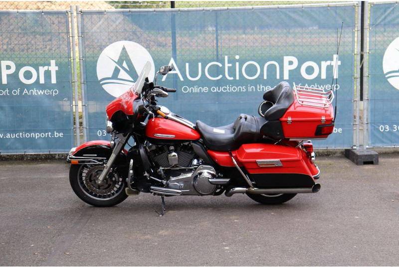 Harley-Davidson Ultra Classic - Motorcycle: picture 2 Harley-Davidson Ultra Classic - Motorcycle: picture 2
