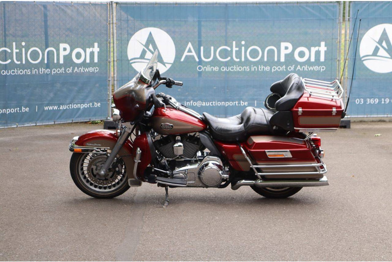 Harley-Davidson Ultra Classic - Motorcycle: picture 2 Harley-Davidson Ultra Classic - Motorcycle: picture 2