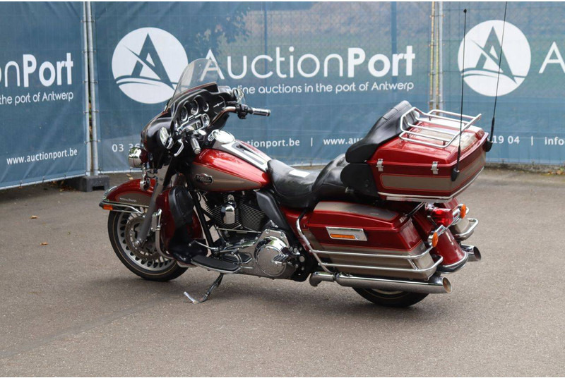 Harley-Davidson Ultra Classic - Motorcycle: picture 3 Harley-Davidson Ultra Classic - Motorcycle: picture 3