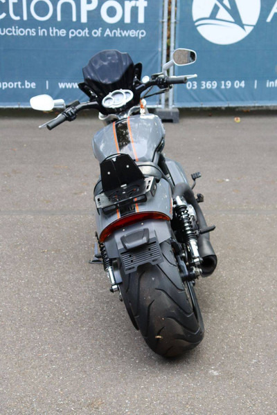 Harley-Davidson V-Rod - Motorcycle: picture 5 Harley-Davidson V-Rod - Motorcycle: picture 5