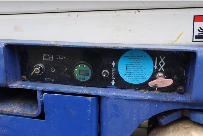 Scissor lift Haulotte COMPACT 8: picture 16 Scissor lift Haulotte COMPACT 8: picture 16