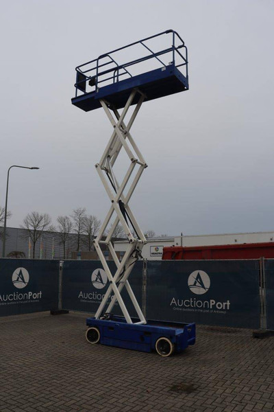 Scissor lift Haulotte COMPACT 8: picture 20 Scissor lift Haulotte COMPACT 8: picture 20