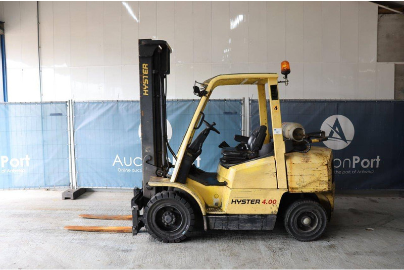 Hyster H4.00XM-5 - LPG forklift: picture 2 Hyster H4.00XM-5 - LPG forklift: picture 2