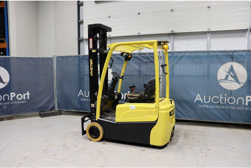 Hyster J2.0XNT MWB - Electric forklift: picture 3 Hyster J2.0XNT MWB - Electric forklift: picture 3