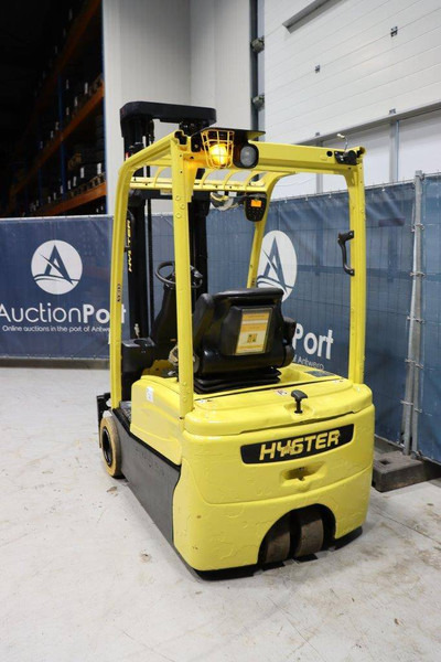 Hyster J2.0XNT MWB - Electric forklift: picture 4 Hyster J2.0XNT MWB - Electric forklift: picture 4
