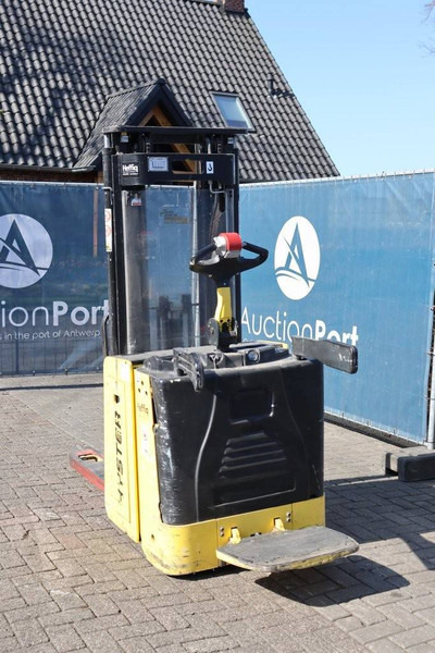 Hyster S1.5S - Stacker: picture 3 Hyster S1.5S - Stacker: picture 3