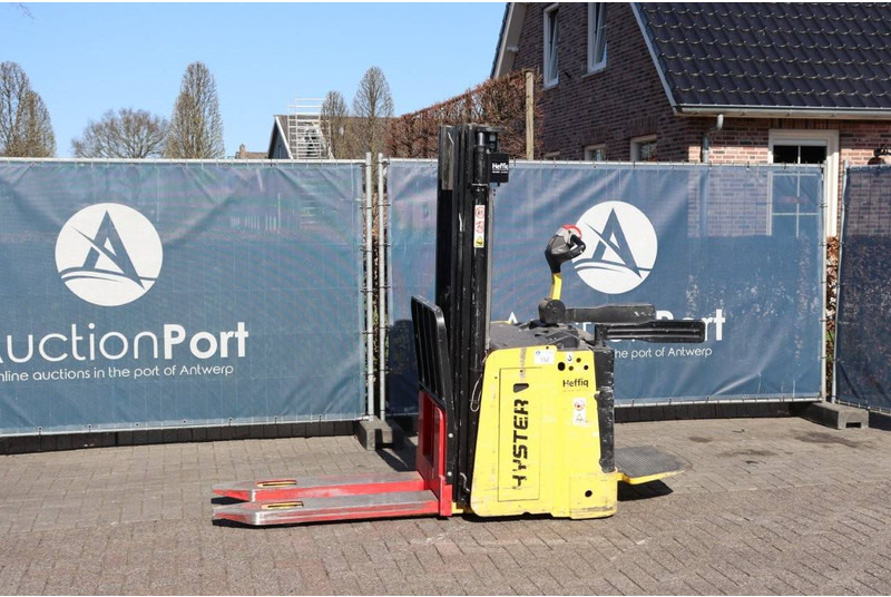 Hyster S1.5S - Stacker: picture 1 Hyster S1.5S - Stacker: picture 1