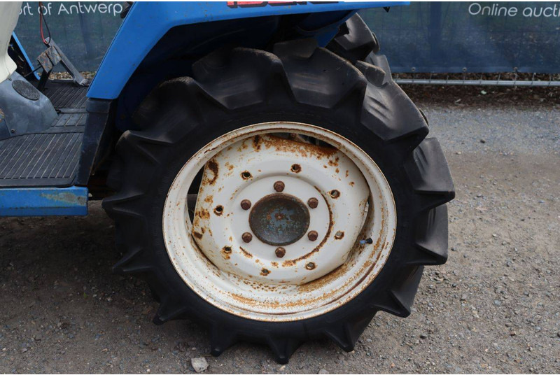 Farm tractor Iseki Landhope 170: picture 17