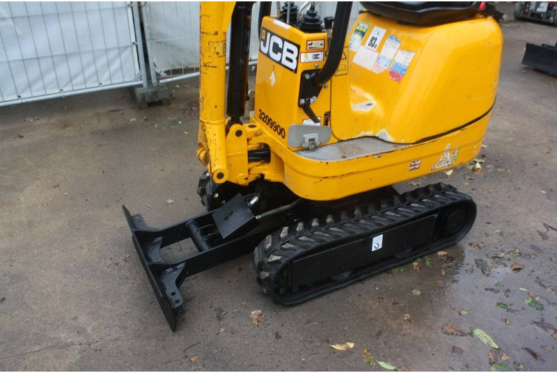 Mini excavator JCB 8008 CT: picture 11