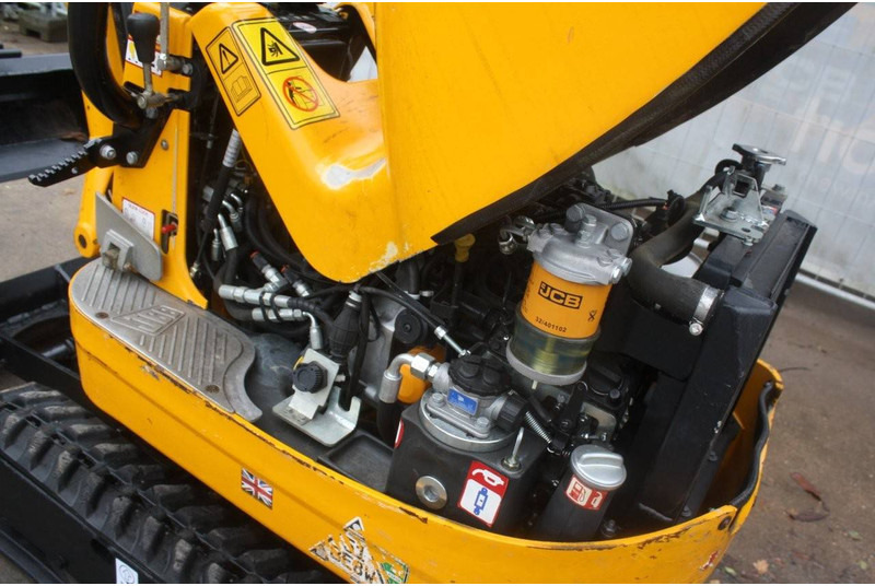 Mini excavator JCB 8008 CT: picture 13