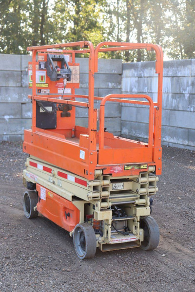 JLG 1930 ES - Scissor lift: picture 4 JLG 1930 ES - Scissor lift: picture 4