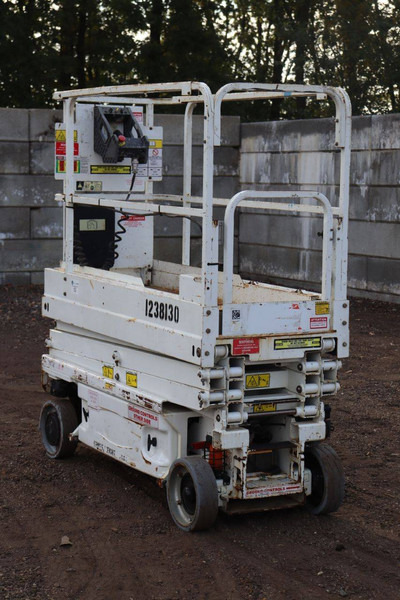 JLG 1930 ES - Scissor lift: picture 4 JLG 1930 ES - Scissor lift: picture 4