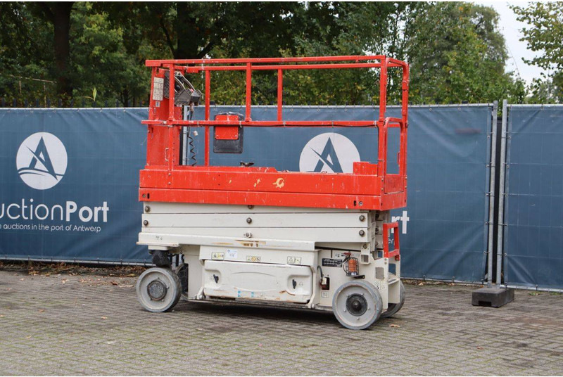 JLG 2032 ES - Scissor lift: picture 3 JLG 2032 ES - Scissor lift: picture 3