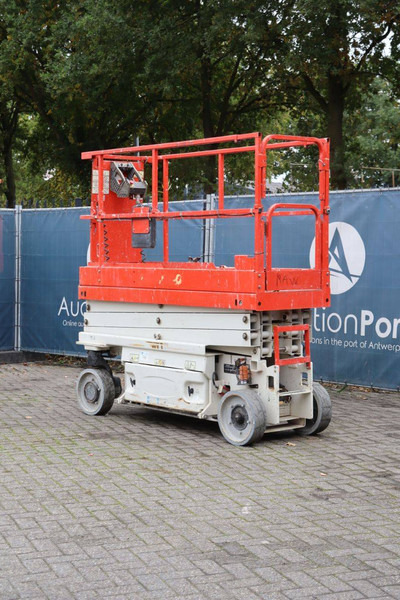 JLG 2032 ES - Scissor lift: picture 4 JLG 2032 ES - Scissor lift: picture 4