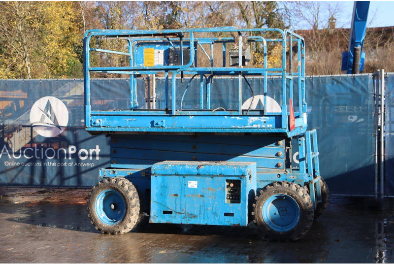 JLG 26-MRT - Scissor lift: picture 3 JLG 26-MRT - Scissor lift: picture 3