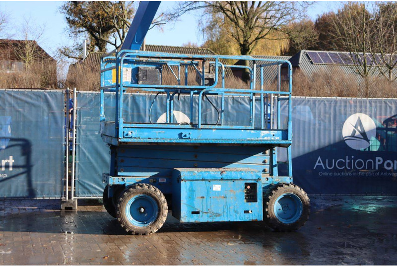 JLG 26-MRT - Scissor lift: picture 1 JLG 26-MRT - Scissor lift: picture 1