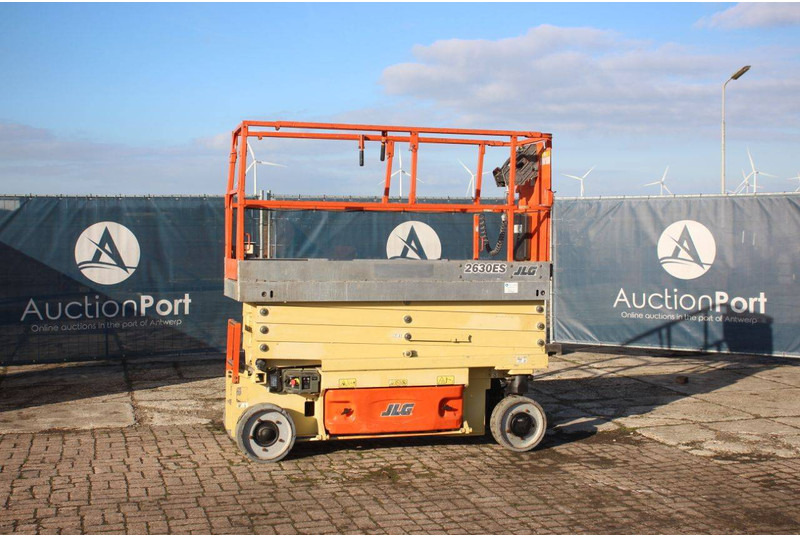 JLG 2630ES - Scissor lift: picture 1 JLG 2630ES - Scissor lift: picture 1