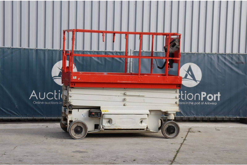 JLG 2646 ES - Scissor lift: picture 1 JLG 2646 ES - Scissor lift: picture 1