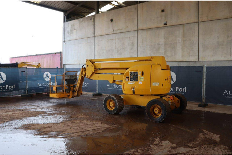 JLG 450AJ - Articulated boom: picture 3 JLG 450AJ - Articulated boom: picture 3