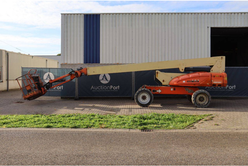 JLG M600JP - Telescopic boom: picture 2 JLG M600JP - Telescopic boom: picture 2